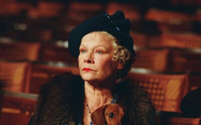 Sra. Henderson Apresenta